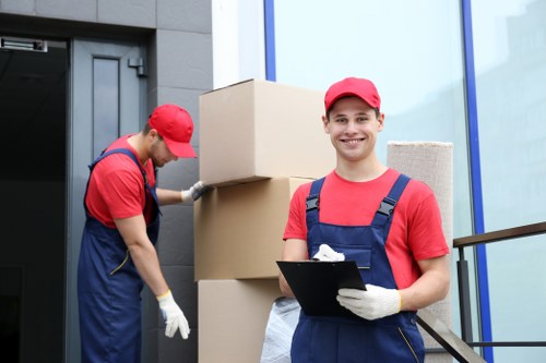 Practical man and van transport for busy central London access