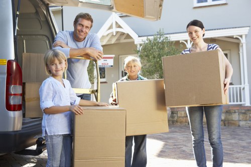 House movers serving flats, homes, and offices around St Pancras