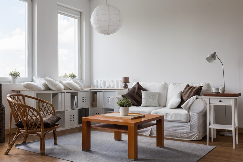 Professional movers planning access in central London